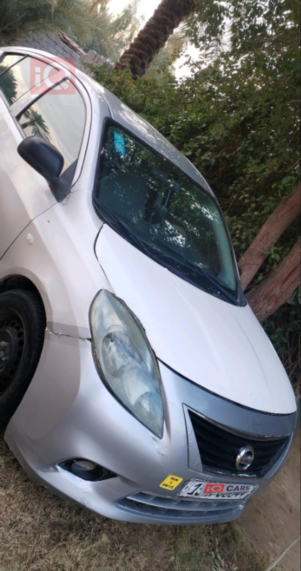 نيسان فيرسا